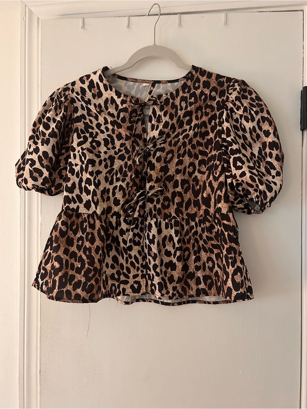 Leopard Print Puff Sleeve Top - Brown